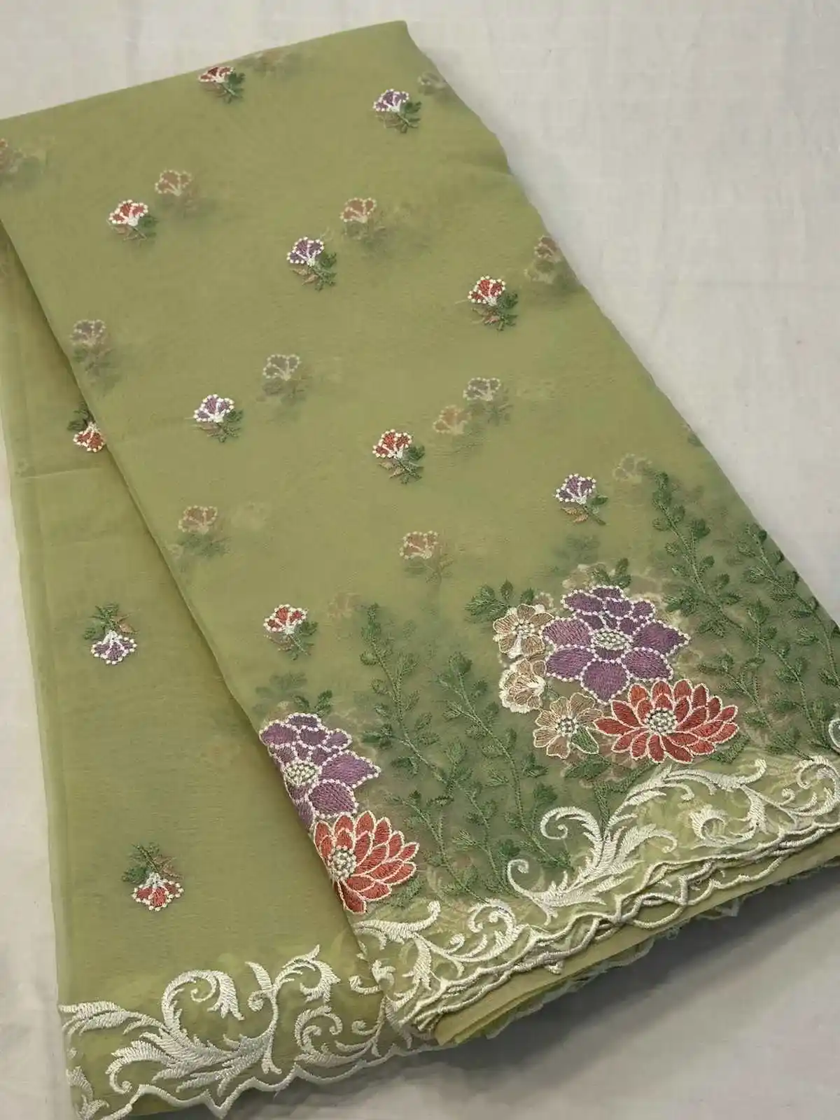 Organza_Apple Green 1_5_11zon_5_11zon_5_11zon